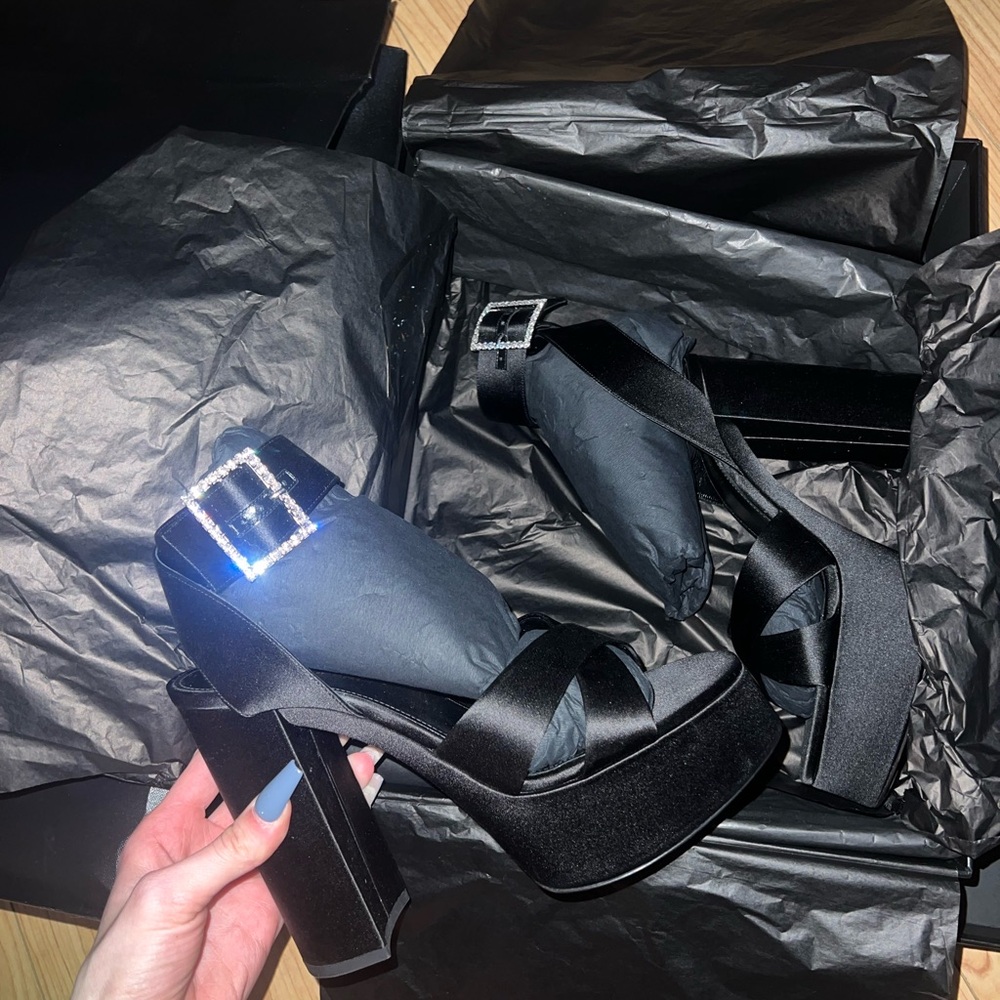 YSL jota 85 heaven heels